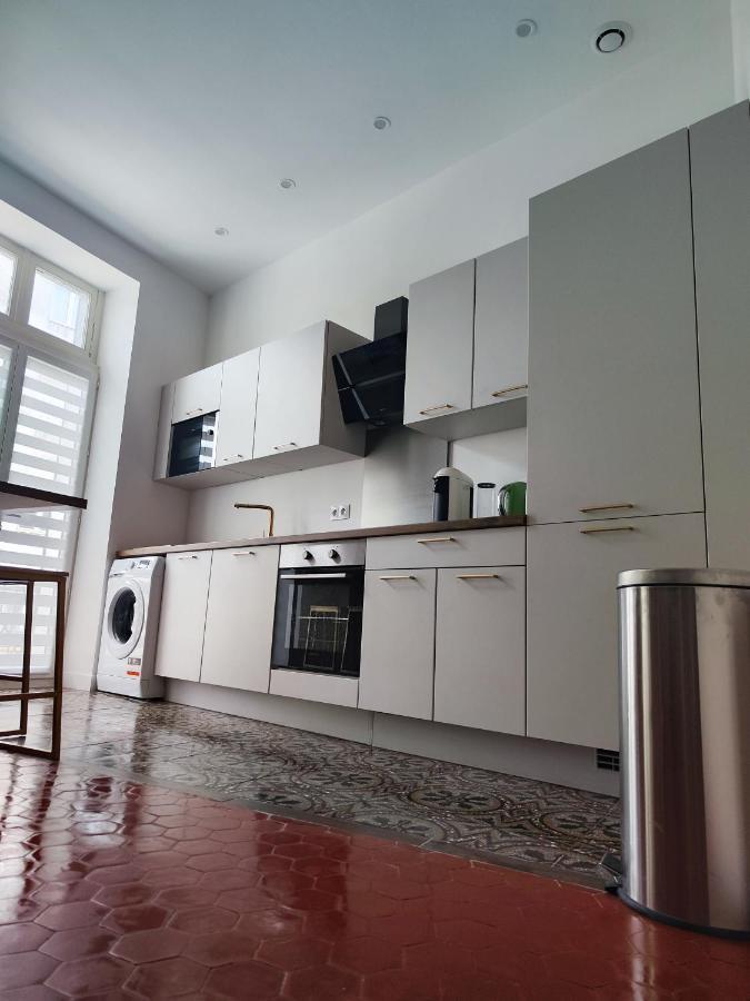 Bright And Modern 3-Bedroom Apartment, 90M2 With Air Condition, In Béziers Dış mekan fotoğraf
